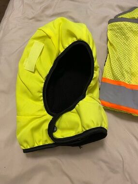 high-visibility flagging set
